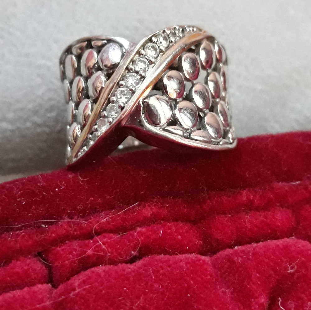 Silvertone and Crystal Ring